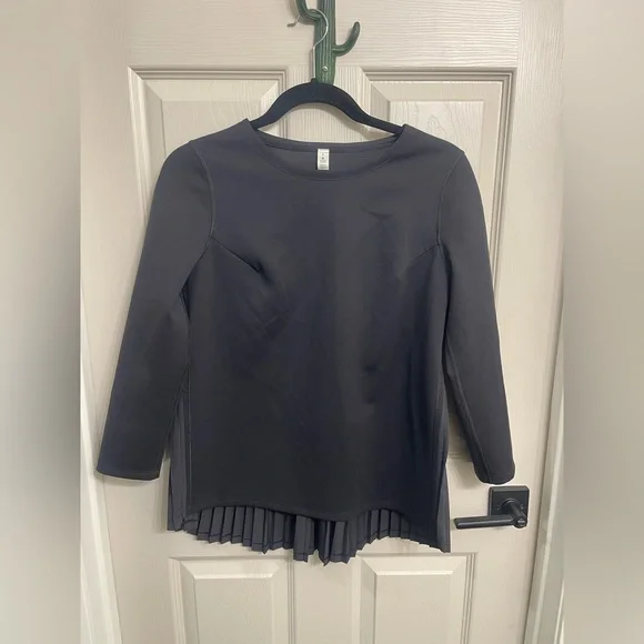lululemon Pleat to Street Long Sleeve Top Black Size 6 - Picture 5 of 9